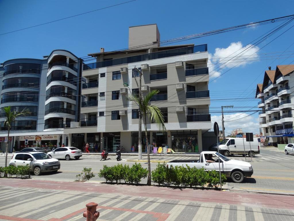 Apartamento Bombas Avenida Principal Apartamento Bombinhas Exterior foto